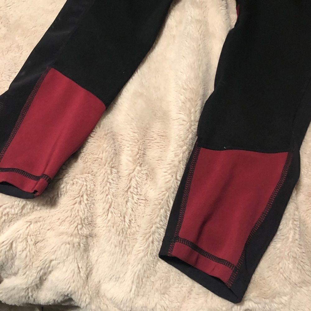 Adidas crops - Picture 2 of 7